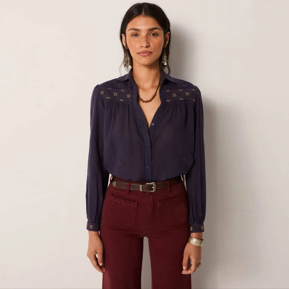MAISON HOTEL Blouse AMRITMAISON HOTEL