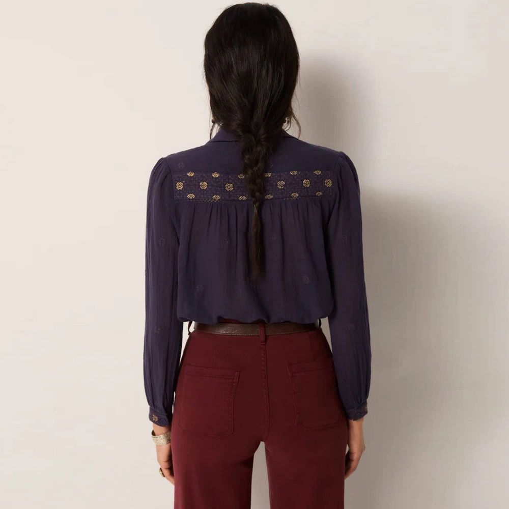 MAISON HOTEL Blouse AMRITMAISON HOTEL