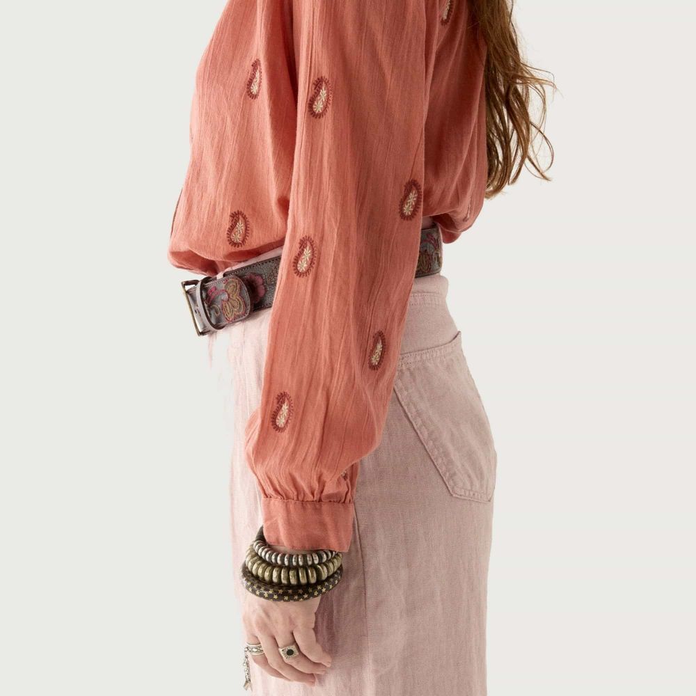 MAISON HOTEL Blouse DYLANMAISON HOTEL