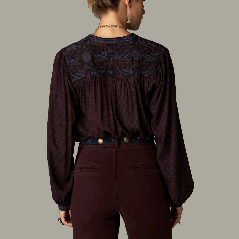 MAISON HOTEL Blouse MARIE MAISON HOTEL
